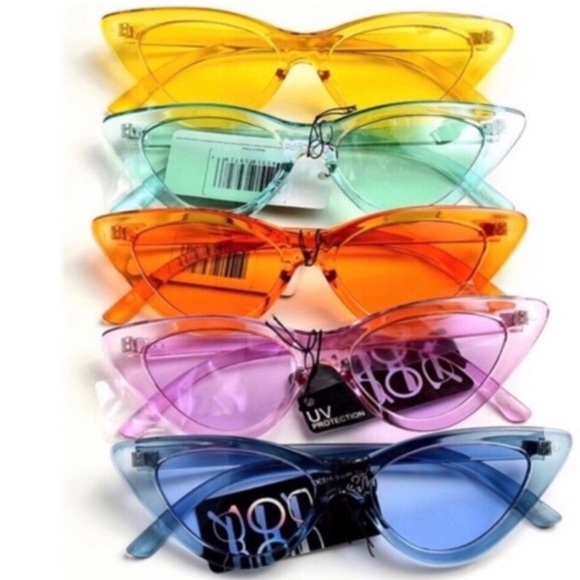 ❌SOLD❌The Sophia Soho’ sunnies - YELLOW - Picture 5 of 7